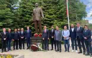 Secanje na Hajdara Alijeva nacionalnog lidera naroda Azerbejdjana