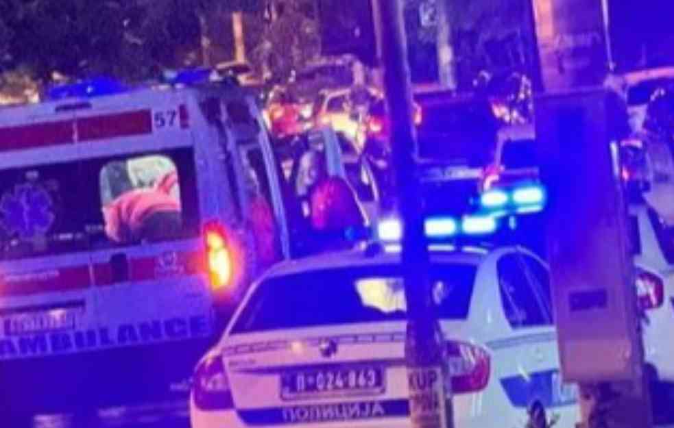 Momak (28) izboden na semaforu u Beogradu