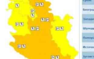 OPASNOST OD VREMENSKIH NEPOGODA PRETI SRBIJI: Upaljen žuti meteoalarm, evo gde će pasti najviše kiše (MAPA)
