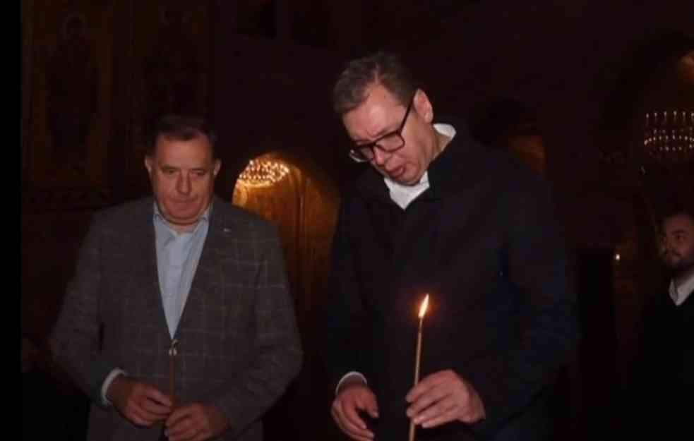 SRBIJA JE NAŠA NAJVEĆA SVETINJA: Predsednik Vučić u Hramu Svetog Save zapalio sveću pred put u Njujork! (VIDEO, FOTO)