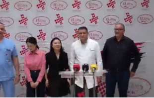 Direktor UKC Đajić bez pardona psuje tokom posete <span style='color:red;'><b>delegacija</b></span> Kine i Francuske (VIDEO)