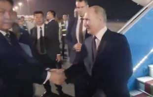 Putin u poseti <span style='color:red;'><b>Vijetnam</b></span>u: Razmenjuju se važni dokumenti