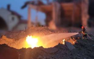 Na zapadu Ukrajine odjekuju <span style='color:red;'><b>RUSKE RAKETE</b></span>: Stradao energetski sistem (FOTO)