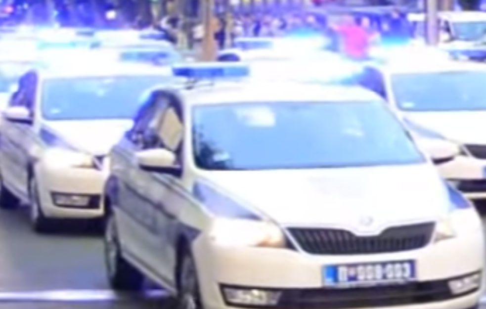 Sudar u Ustaničkoj: Blokirane trake u oba smera