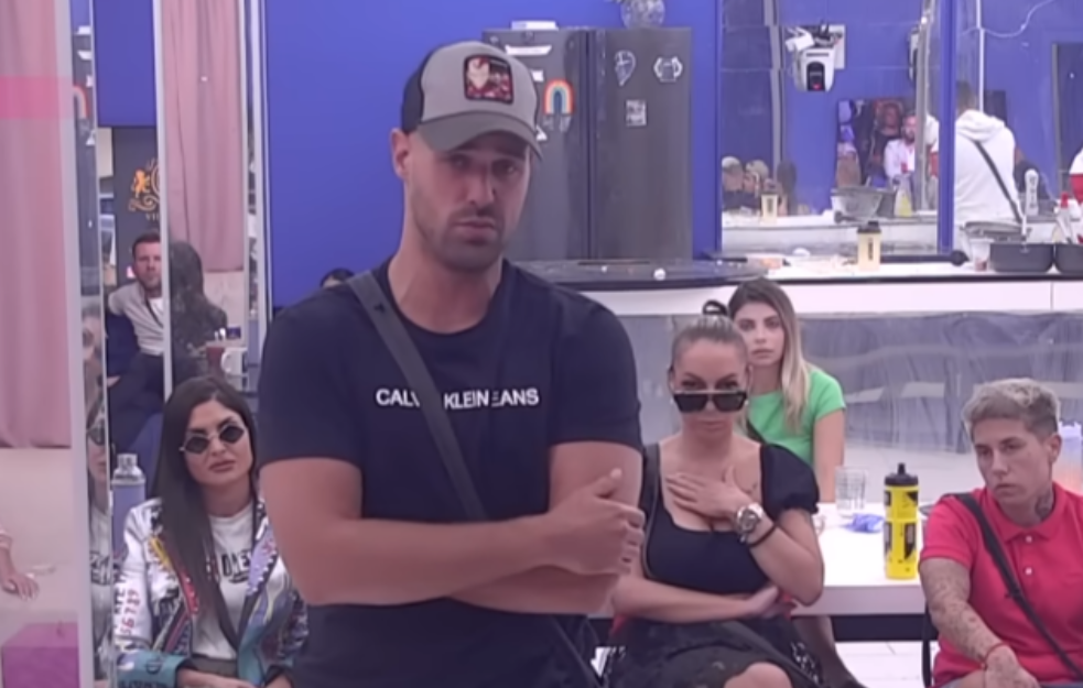 Oglasila se majka Uroša Rajčića nakon ljubavi sa Jelenom: Imaju tajni dogovor?