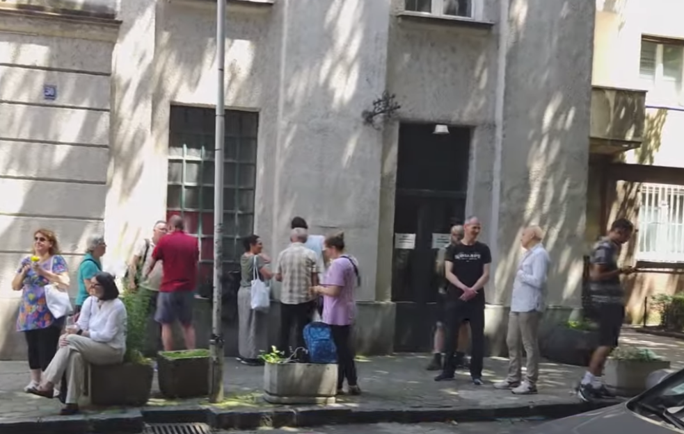 Uhapšeni Vilibald Erić i Srđan Žunić zbog Vučića (VIDEO)