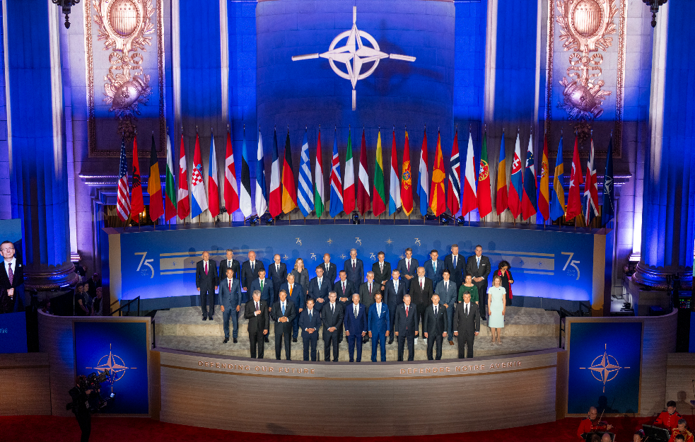 MEDIJI TVRDE: NATO izgleda snažno, ali je iznutra krhak