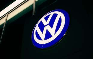 Volkswagen povećava proizvodnju čvrstih <span style='color:red;'><b>baterija</b></span>