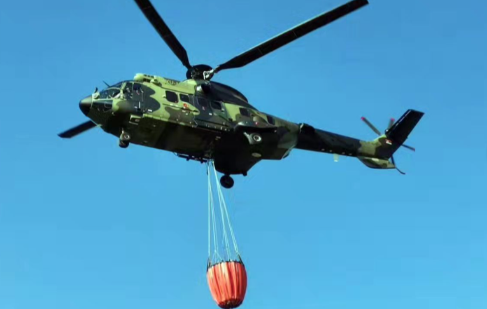 POŽAR NA STAROJ PLANINI: Gase helikopteri (VIDEO)