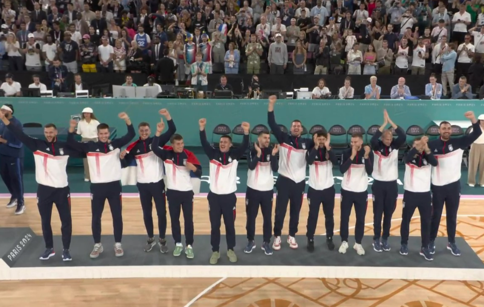PONOS SRBIJE! Našim košarkašima uručena OLIMPIJSKA BRONZA! (FOTO)