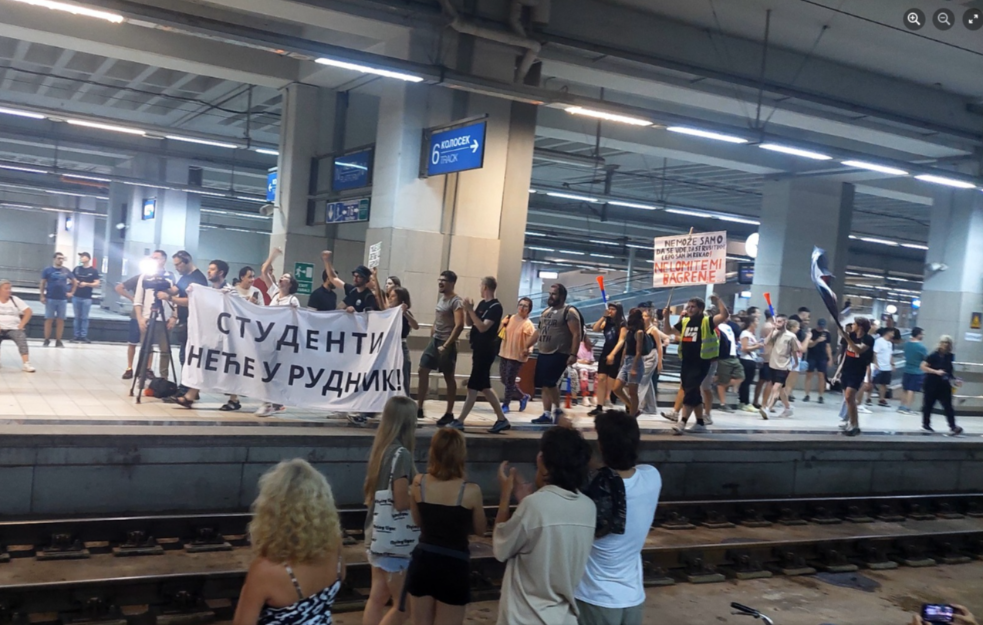 UKINUTA PRESUDA AKTIVISTIMA: Uhapšeni posle blokade pruge izlaze na SLOBODU