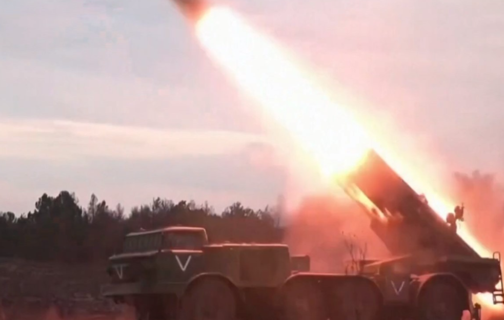 TEŠKI DANI ZA UKRAJINU: Rusija proizvodi više oružja nego što Zapad isporučuje Kijevu