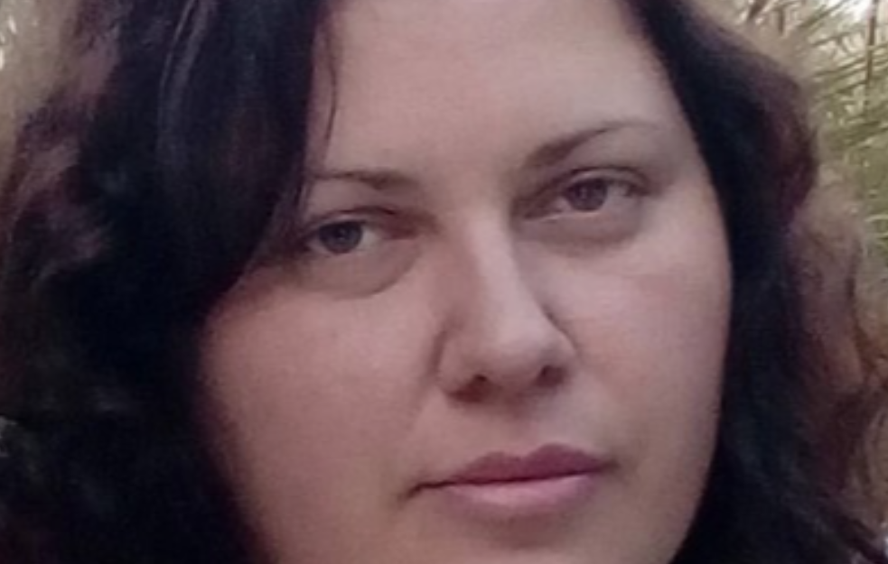 OVO JE MARINA KOJA JE ZAKLALA MAJKU U NIŠU: Prerezala joj vrat pa pobegla! (FOTO)