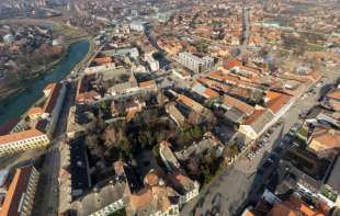 ŠTA SE KRIJE iza Linglongovog kineskog zida: Gde su dozvole, studije…
