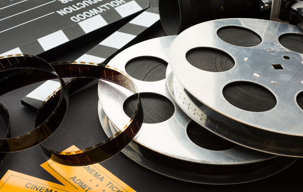 Filmska industrija u brojkama: Ko sve živi od čarolije velikog platna?