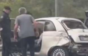 TEŠKA NESREĆA KOD <span style='color:red;'><b>BUBANJ POTOK</b></span>A: Tri vozila slupana, autobus sleteo s puta!  (VIDEO)