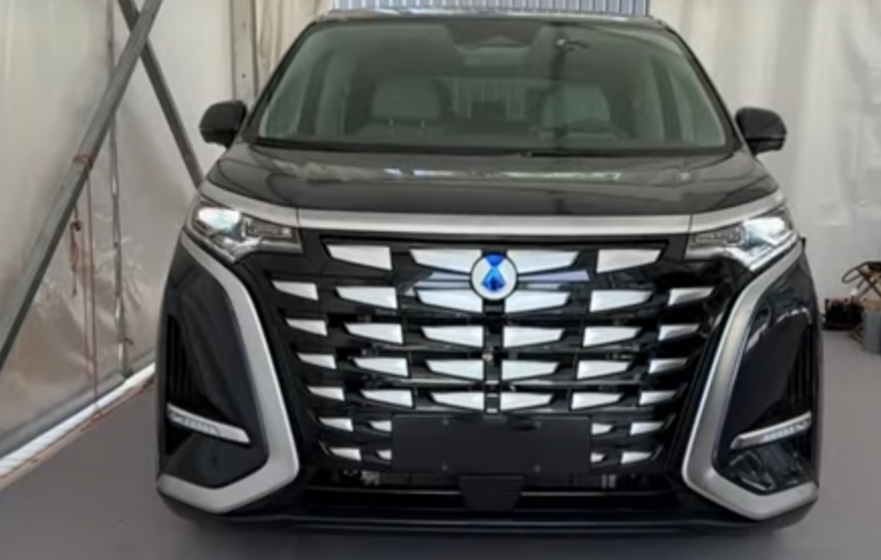 Mercedes se u Kini povlači iz partnerstva s BYD-om