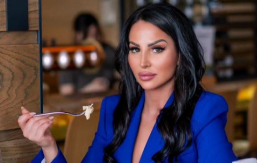 Učesnica koja je pobegla iz mračne „Elite“ svedoči za Novu kako produkcija maltretira učesnike – „Noću im stavljaju tablete u usta“