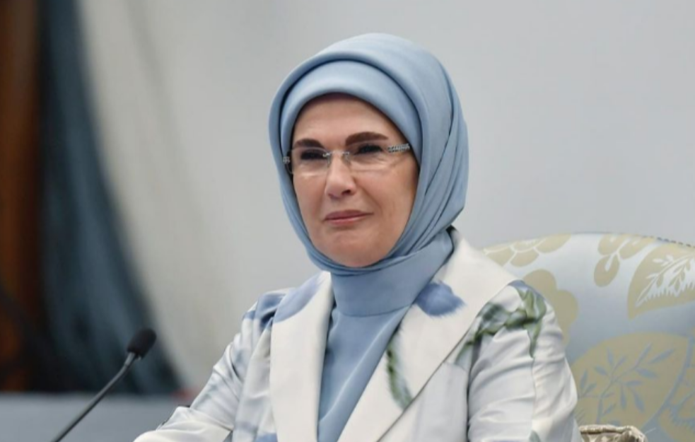 Erdoganova supruga živi u palati sa 1000 soba, ovo kaže o haremima