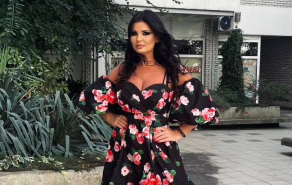 Najteži momenat u životu Maje Marijane: „Plakala sam 3 dana, bacila sam mikrofon i pobegla“