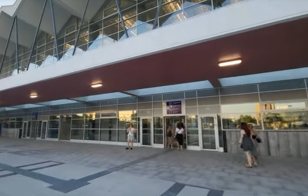 Insajder: Zgrada železničke stanice u Novom Sadu nema upotrebnu dozvolu