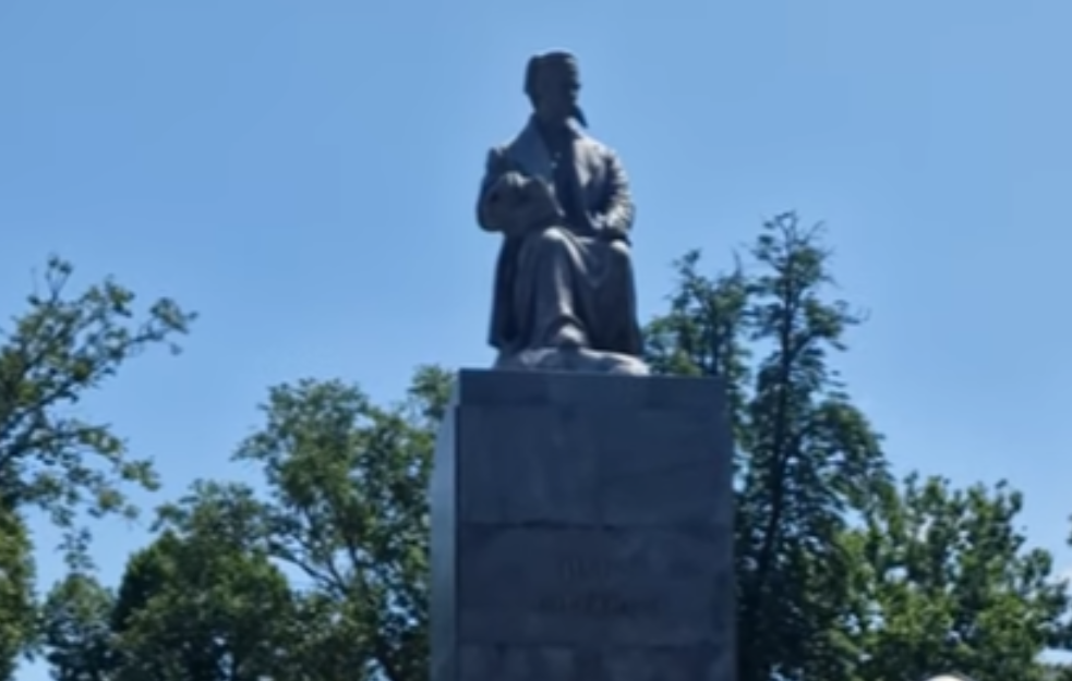 Spomenik Vuku – priča o simbolu Beograda koji je mogao biti negde drugde!