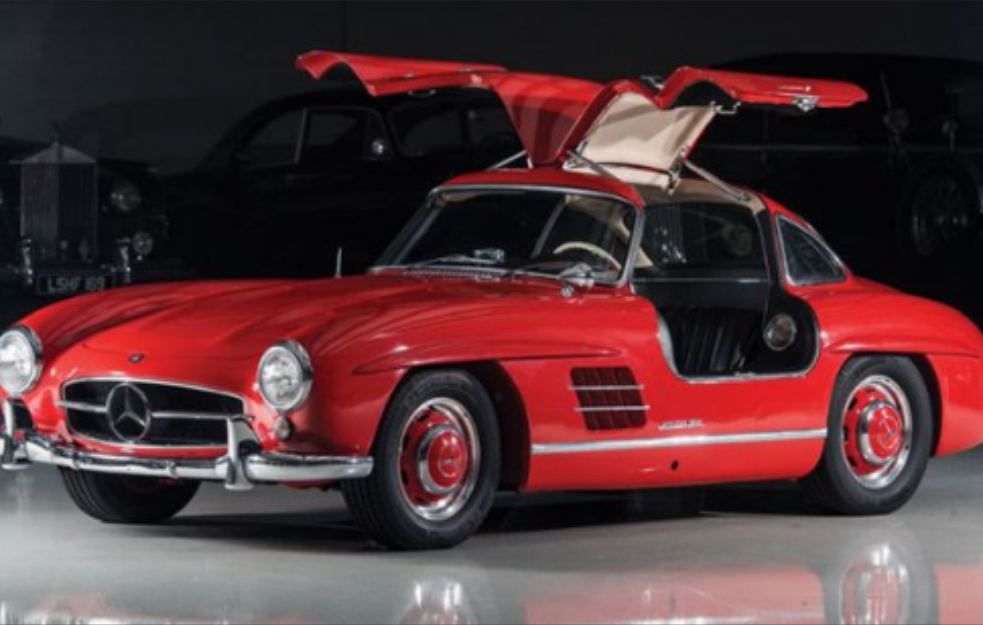 Poslednji Mercedes-Benz 300SL Gullwing ide na aukciju