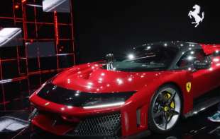 <span style='color:red;'><b>Ferari</b></span>jev električni model F80: Košta skoro četiri miliona dolara, svi primerci rasprodati
