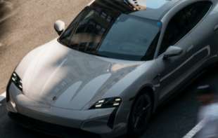 Porsche poziva vlasnike 1.000 vozila da ih ne voze zbog opasnosti od otpadanja točkova