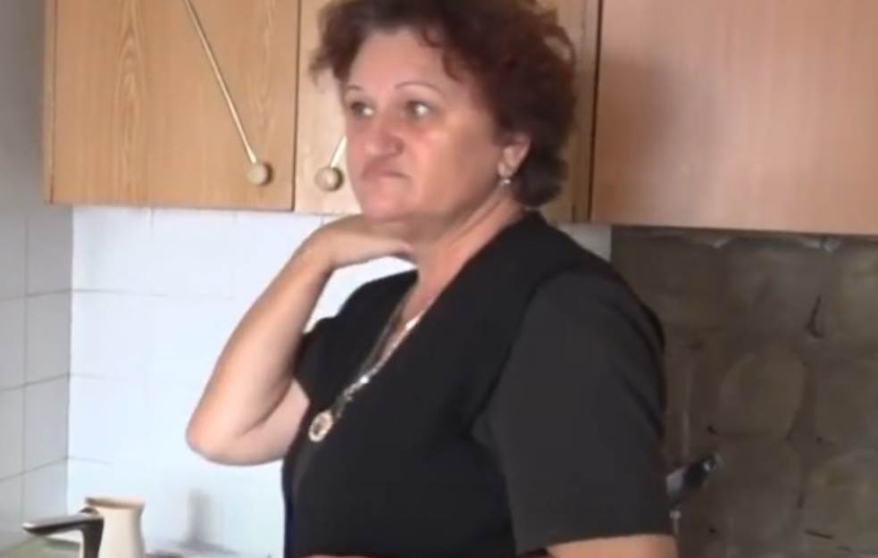Napadnuta na Aranđelovdan, odlučna da ostane: Jedina Srpkinja u Đakovici ponovo meta šiptarskih vandala