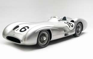 Skoro 50 miliona evra za <span style='color:red;'><b>Mercedes-Benz W196 R</b></span> 