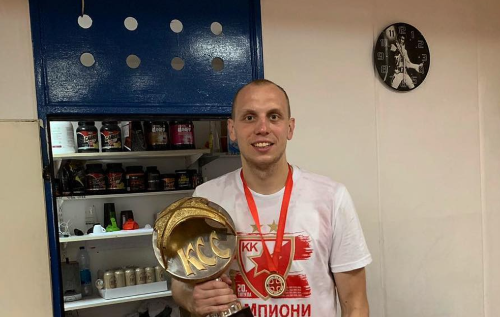 Dejan Davidovac odigrao je "pefektnu" utakmicu: Ovakav nastup nije viđen u Evroligi!