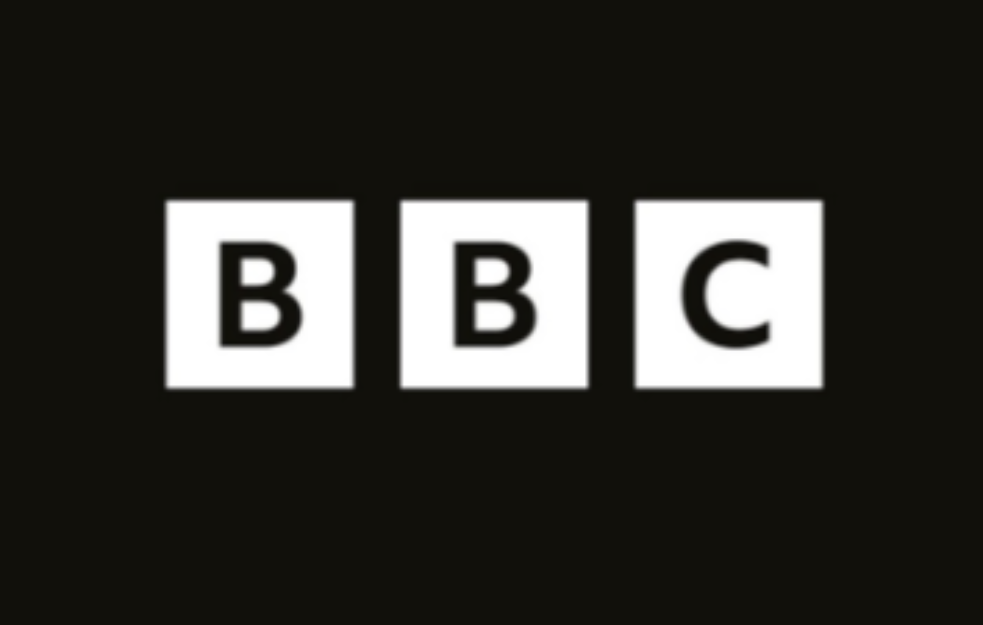 BBC se žalio Eplu: Veštačka inteligencija napravila lažnu vest