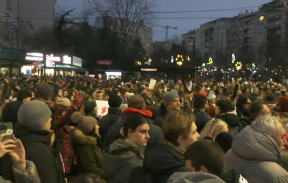 "Ruke su vam krvave“: Ogroman skup na Slaviji, blokirane sve centralne ulice