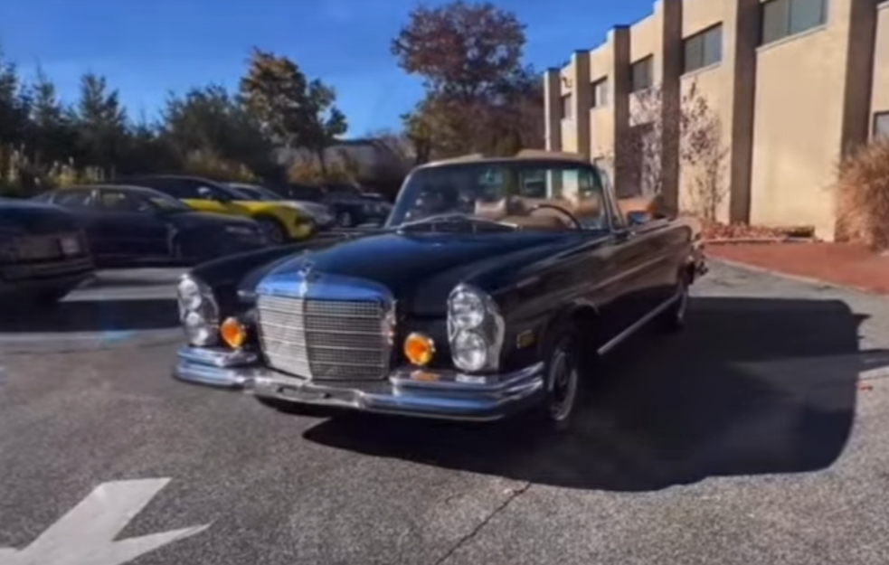 Na prodaju savršeno očuvani 1971 Mercedes 280 SE 3.5 Cabriolet