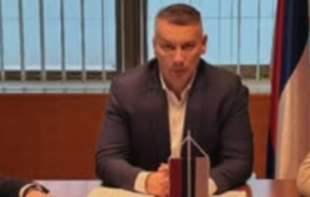 Nešiću <span style='color:red;'><b>pozlilo</b></span>: Čeka se odluka o pritvoru