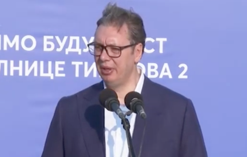 Vučić obilazi gradilište Dečije bolnice Tiršova dva