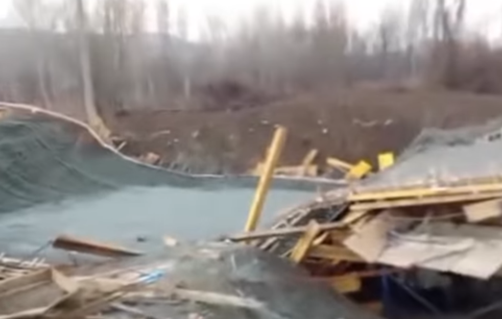 Pojavio se snimak urušenog dela nadvožnjaka na drumu Požarevac-Golubac