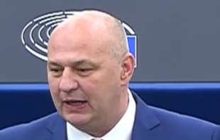 Digitalni evro kao sredstvo <span style='color:red;'><b>kontrole</b></span> i porobljavanja: Hrvatski evroposlanik razotrkiva pakleni plan globalista (VIDEO)