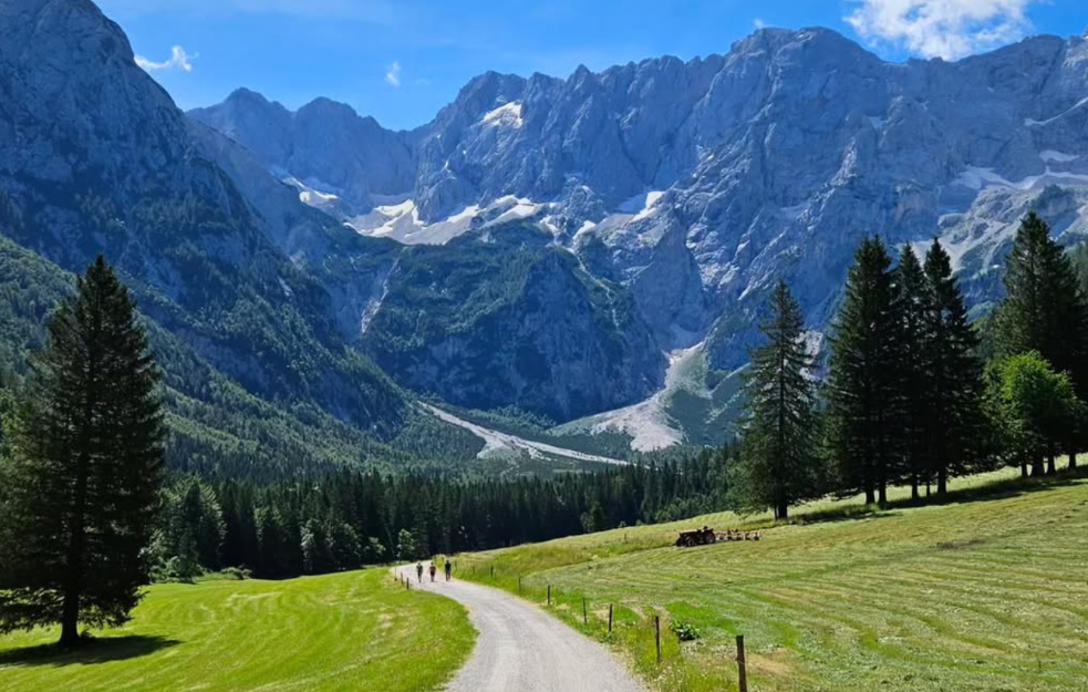 Na nekoliko sati od Beograda nalazi se raj na zemlji: Graniči s popularnom državom i može se posetiti tokom cele godine