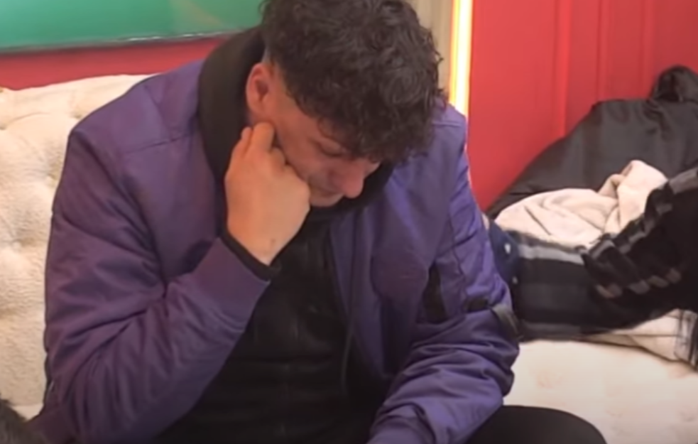 Terza ne može da smiri suze nakon što je VIDEO KAKO MU ĆERKA IZGLEDA