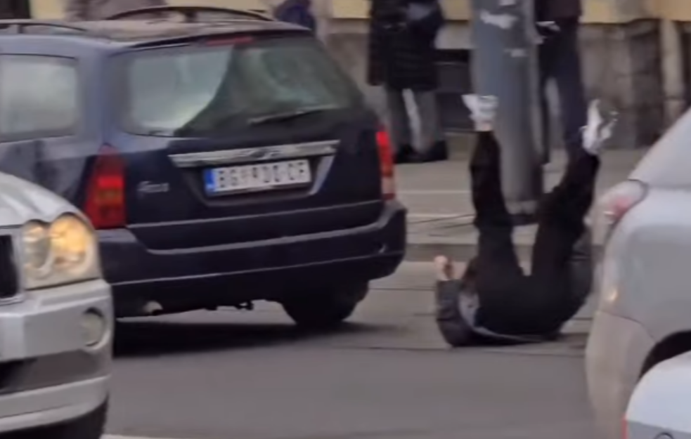 (VIDEO) Poznato stanje devojke povređene u Ruzveltovoj 