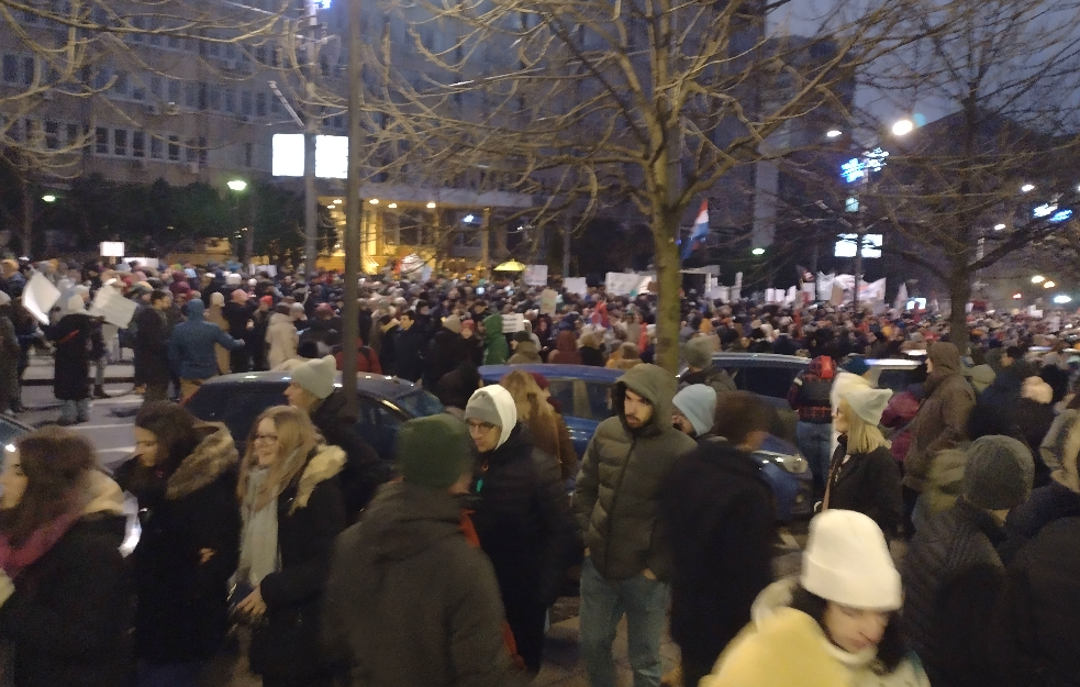 POŠTUJTE PRAVO GRAĐANA DA ZNAJU SVE: Sindikat RTS-a obratio se glavnom uredniku  