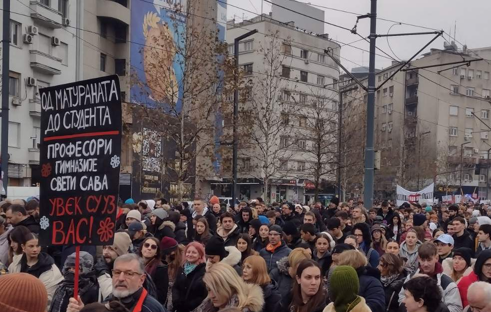 Nemački politikolog: Skandalozno kako u Berlinu ignorišu proteste u Srbiji zbog Šolcovog litijumskog dila