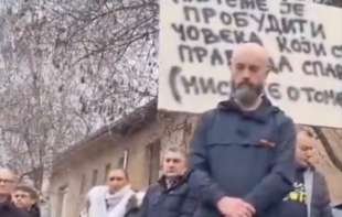 Podrška studentima sa Kosova i Metohije: Petnaest minuta tišine po prvi put u Kosovskoj Mitrovici
