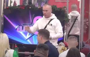 VANRENDNI ULAZAK U ELITU, Munjo drži se!