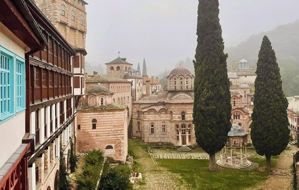 Posete manastiru Hilandar zakazane do kraja 2025. godine.
