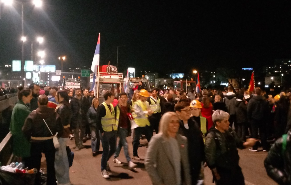Blokada Novi Sad: Studenti spavali na mostu, evo kakvi su planovi za dalje
