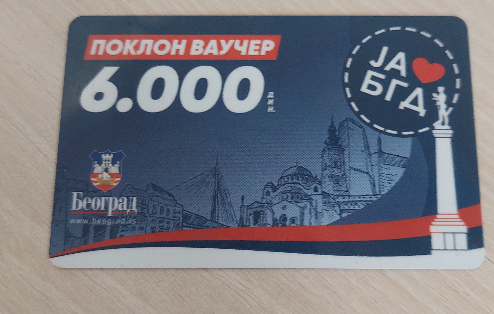  Važna vest za sve koji nisu preuzeli poklon-vaučere za decu