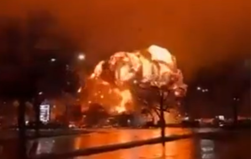 Nova tragedija u Americi, niko nije preživeo: Avion sa bolesnim detetom i petoro putnika eksplodirao u vazduhu (VIDEO)